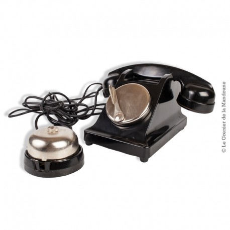 Ancien téléphone des PTT France en bakélite noir sans cadran déco avec sonnette
