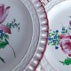 Paire d'Assiettes plates, Collection REVERBERE Fin Table ajourée de K.G Luneville, tulipes et roses - 1880 - 1922