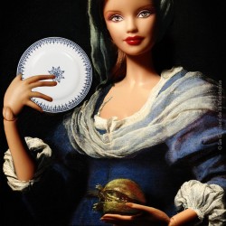Le Grenier de la Mandoune. 2 assiettes plates St Amand, modèle PRIMAX, décor bleu 4017. Made in France